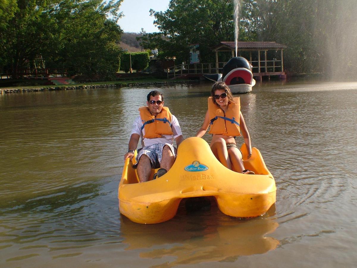 Resort Y Parque Acuatico Valle Dorado El Rosario Dış mekan fotoğraf
