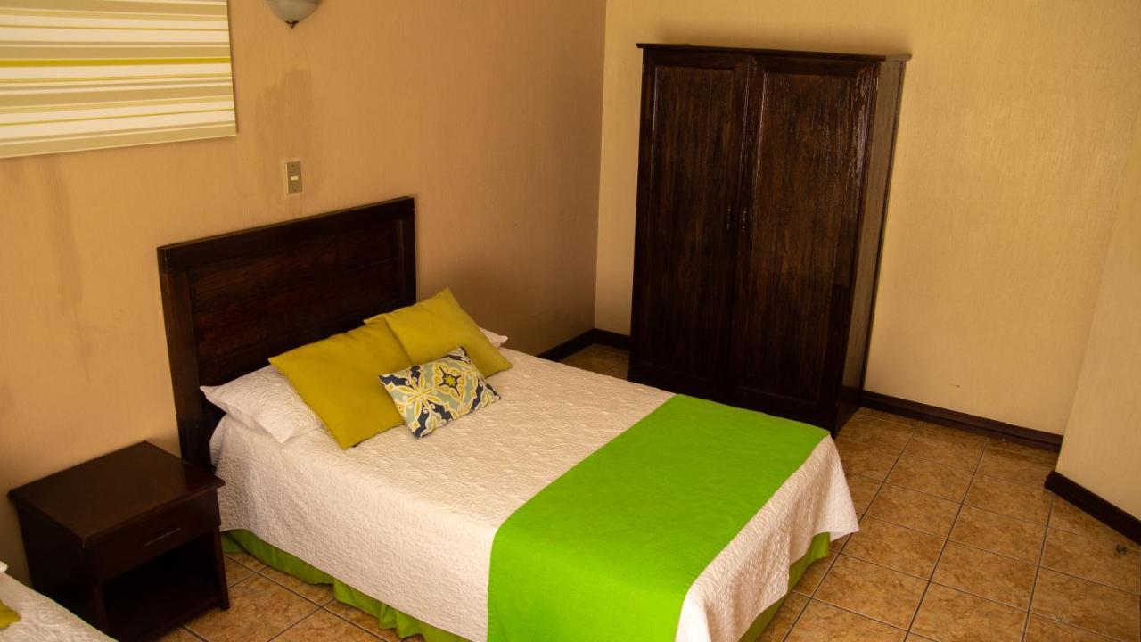 Resort Y Parque Acuatico Valle Dorado El Rosario Dış mekan fotoğraf