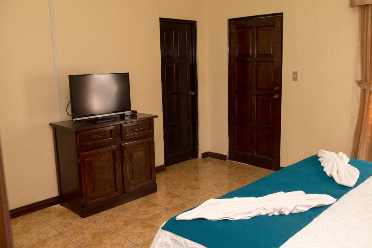 Resort Y Parque Acuatico Valle Dorado El Rosario Dış mekan fotoğraf