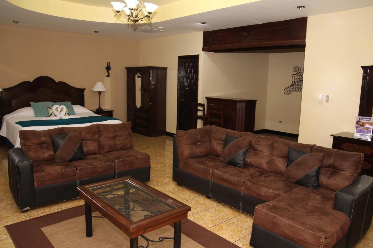 Resort Y Parque Acuatico Valle Dorado El Rosario Dış mekan fotoğraf