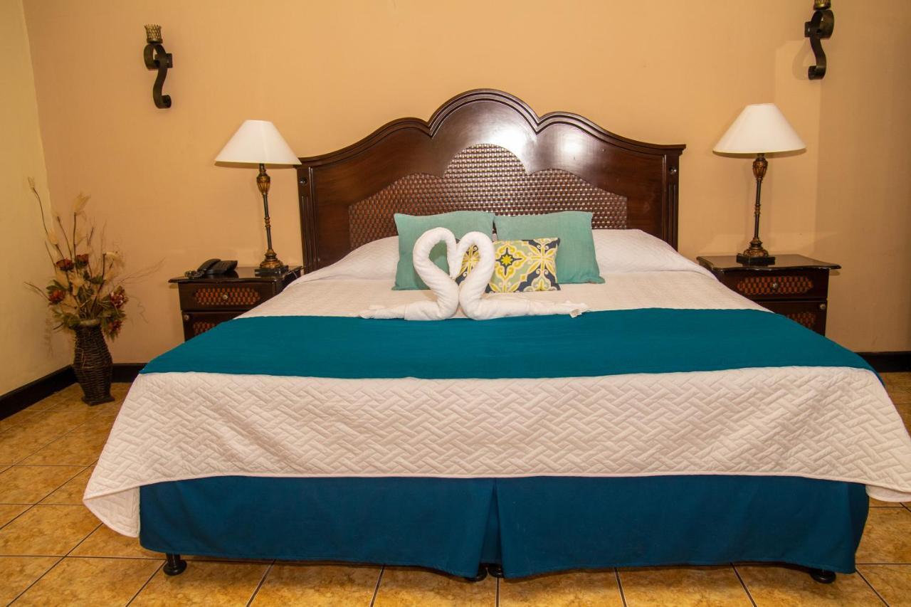 Resort Y Parque Acuatico Valle Dorado El Rosario Dış mekan fotoğraf